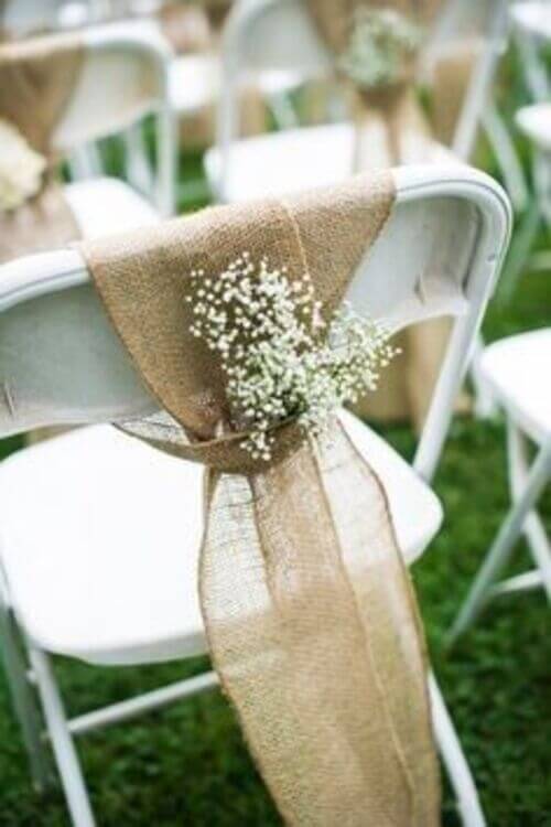 burlap wedding decor