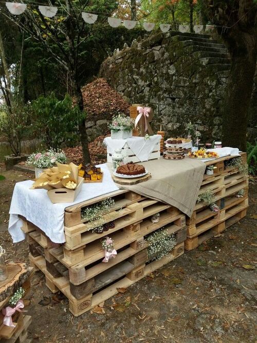 Barn wedding ideas for spring