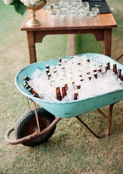 creative outdoor wedding drink station