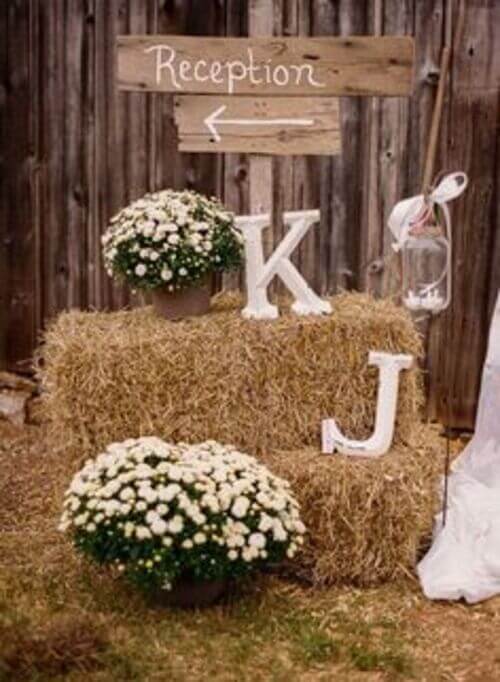 rustic wedding welcome sign