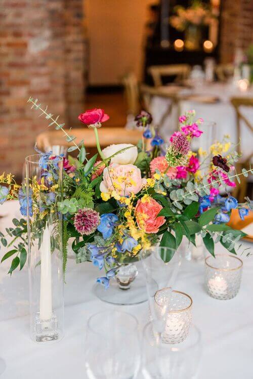 table centerpieces with wildflowers