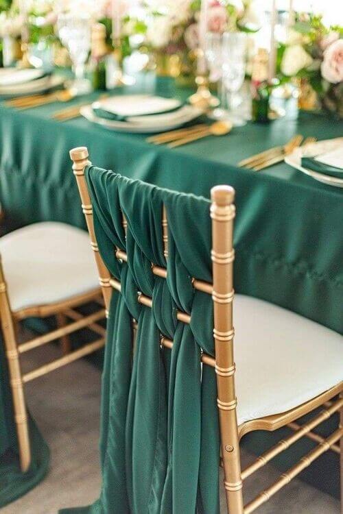 emerald chair decor