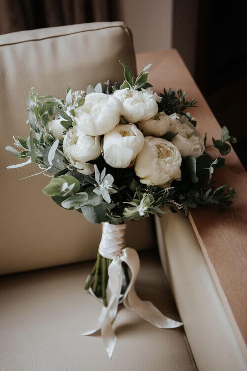 wedding flowers with peonies