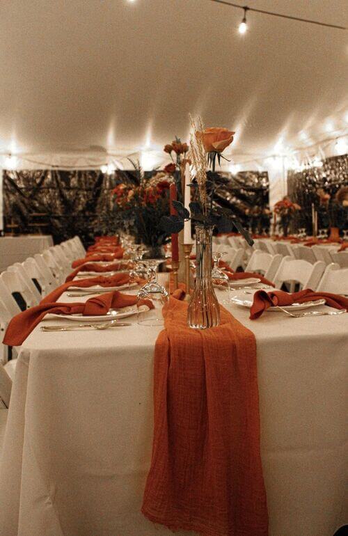 burnt orange wedding table decor