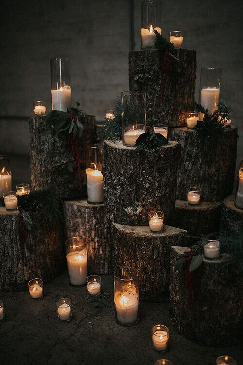 dark wedding decor