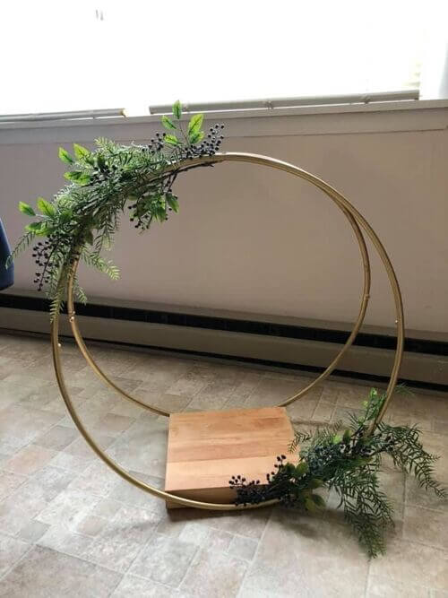 diy metal hoop centerpiece