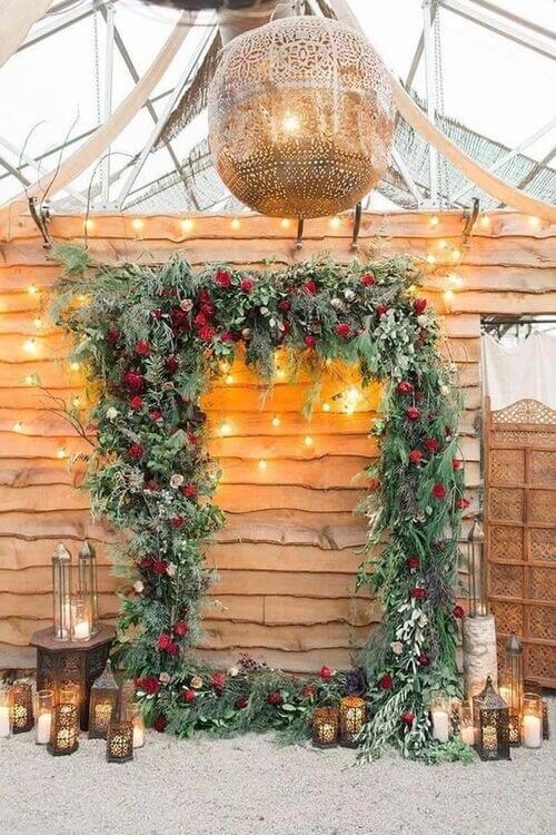 easy winter wedding arch