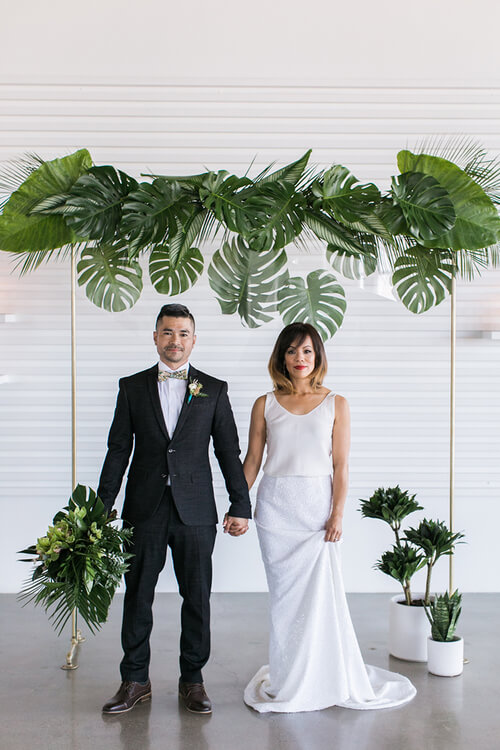 simple modern wedding backdrop ideas