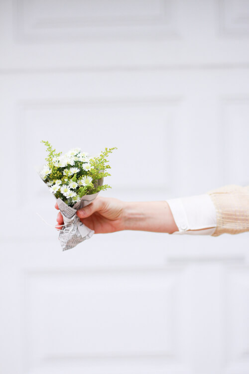 two-dollar-diy-bouquet