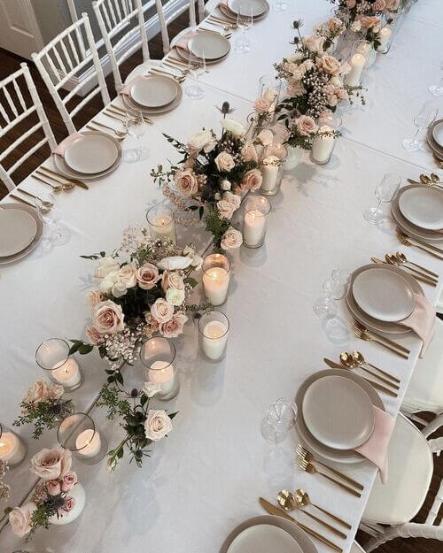 dusty pink table decorations