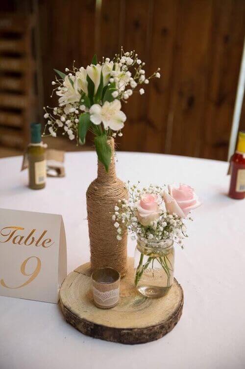 easy rustic rose centerpiece for wedding