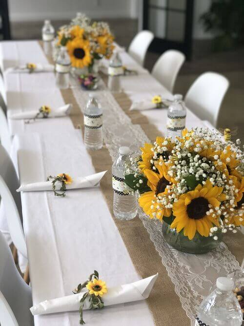 simple sunflower table setting