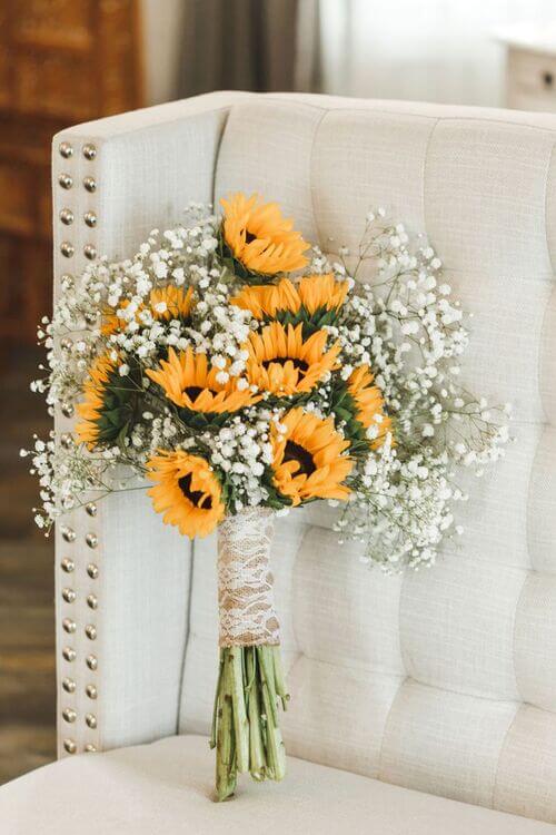 sunflower bride bouquet