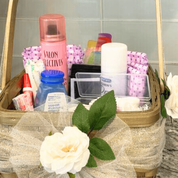 wedding bathroom basket ideas