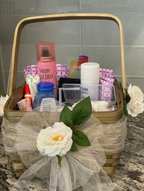 wedding bathroom baskets ideas