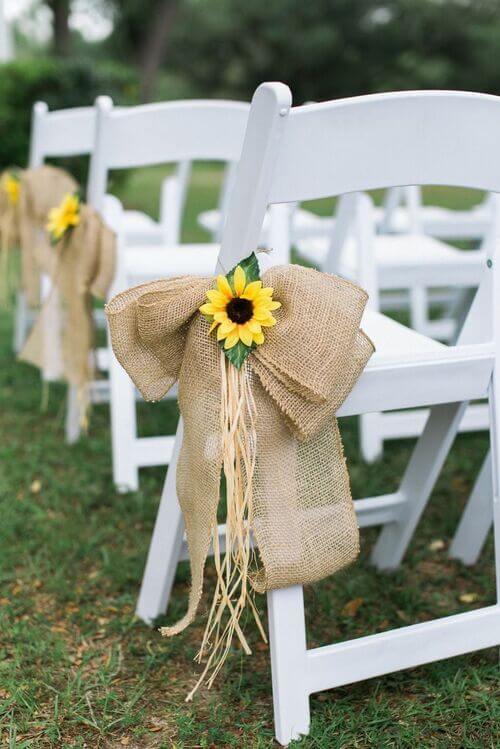 wedding decor with sunflowers