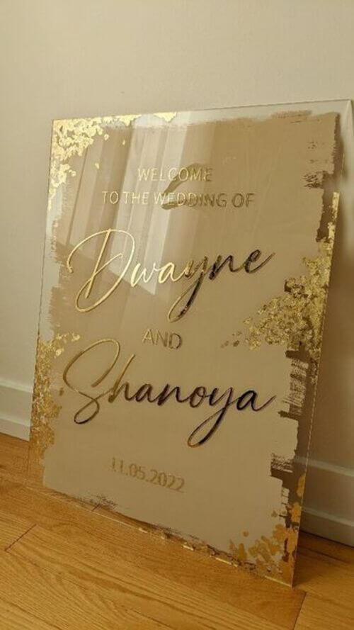 acrylic gold welcome sign for wedding