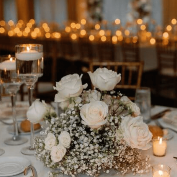 round table wedding centerpieces