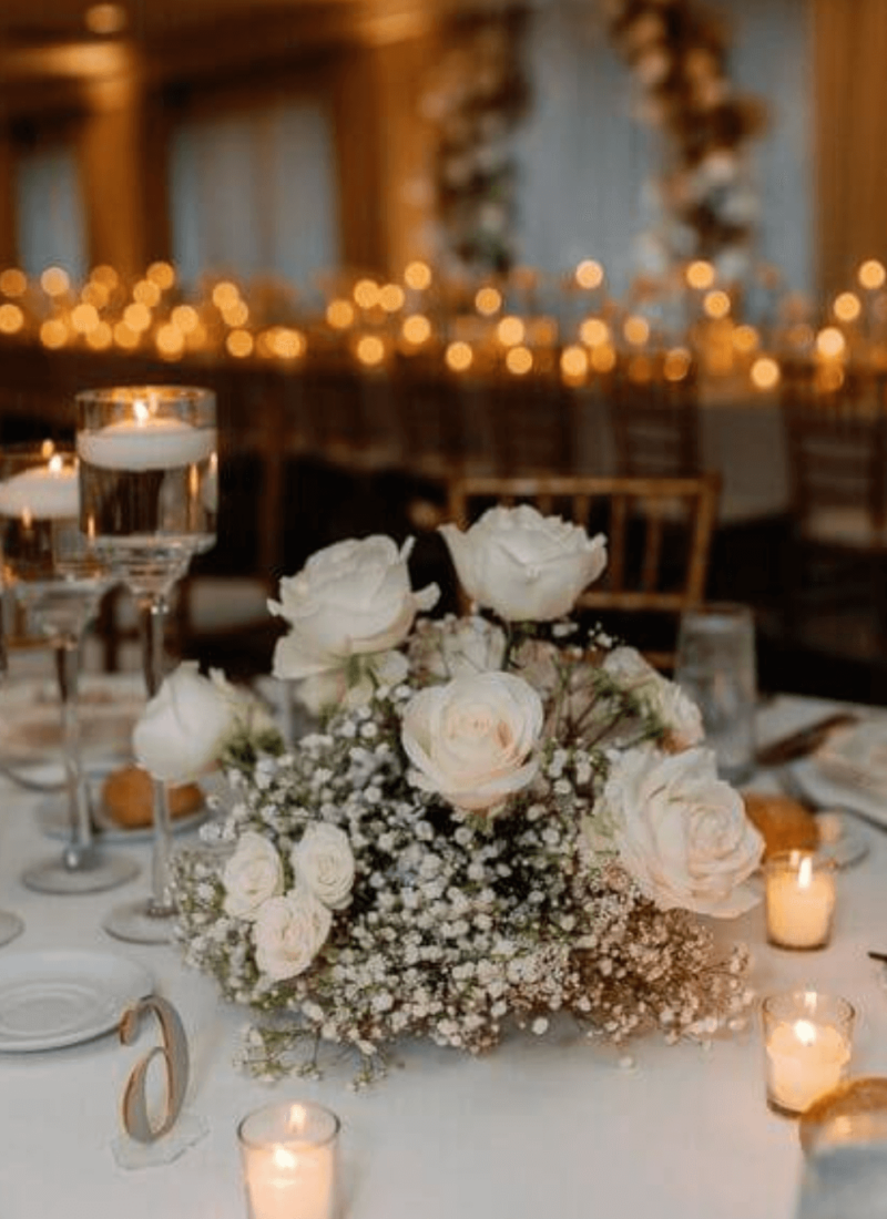22 Stunning Round Table Wedding Centerpieces