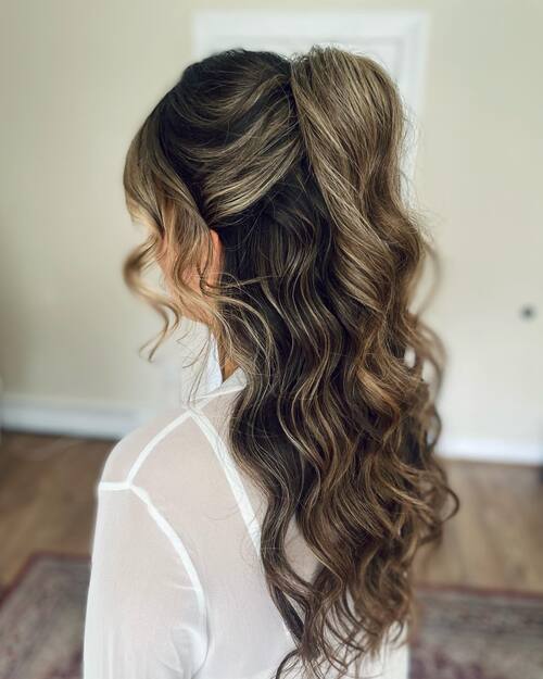 High ponytail half up half down bridal hairstyle