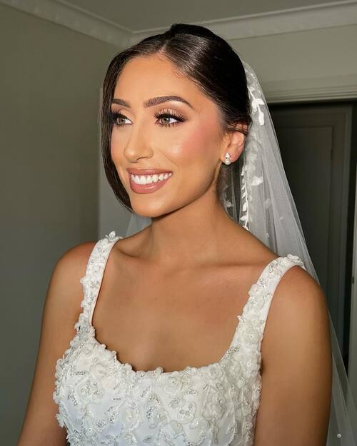 gorgeous bridal make-up