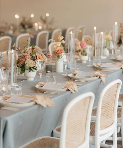 Pastel colors wedding table decor