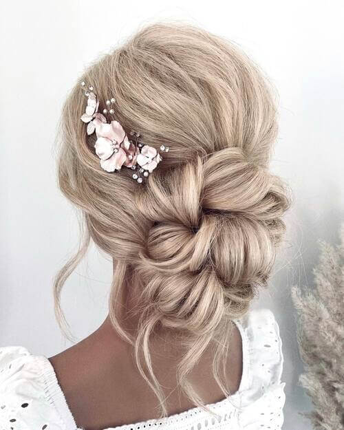 Blonde romantic wedding hairstyle