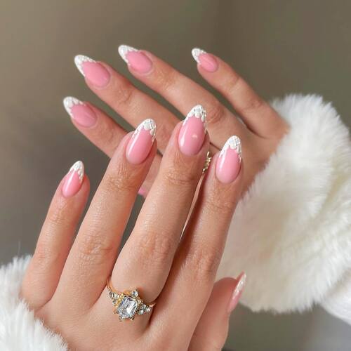 Bridal nails French tip pink and white